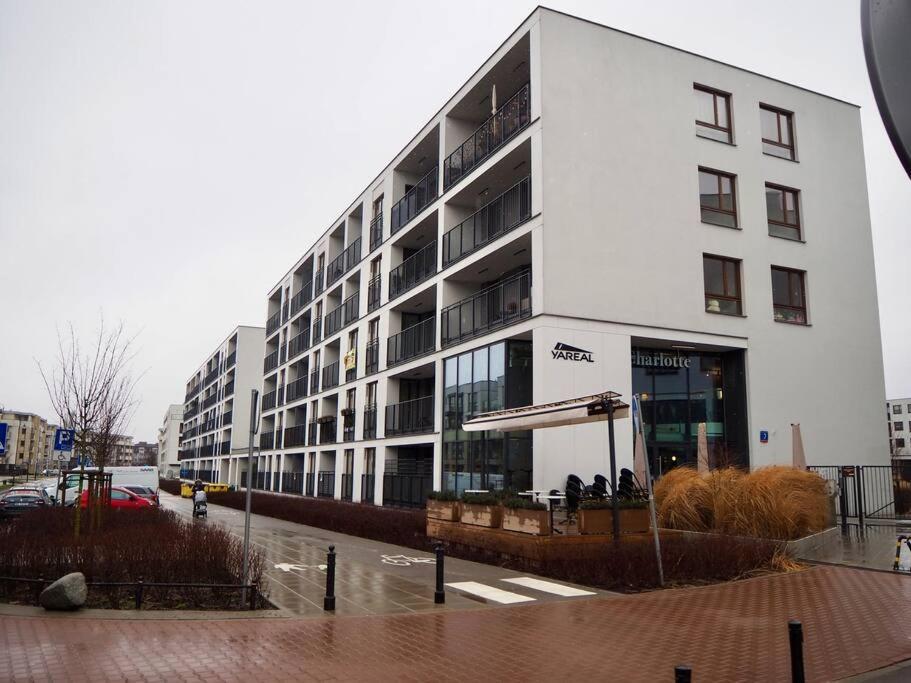 Kieslowskiego Apartment Vis-A-Vis Town Hall Warsaw Exterior photo